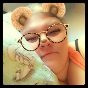 Meet your Posher, Deanna